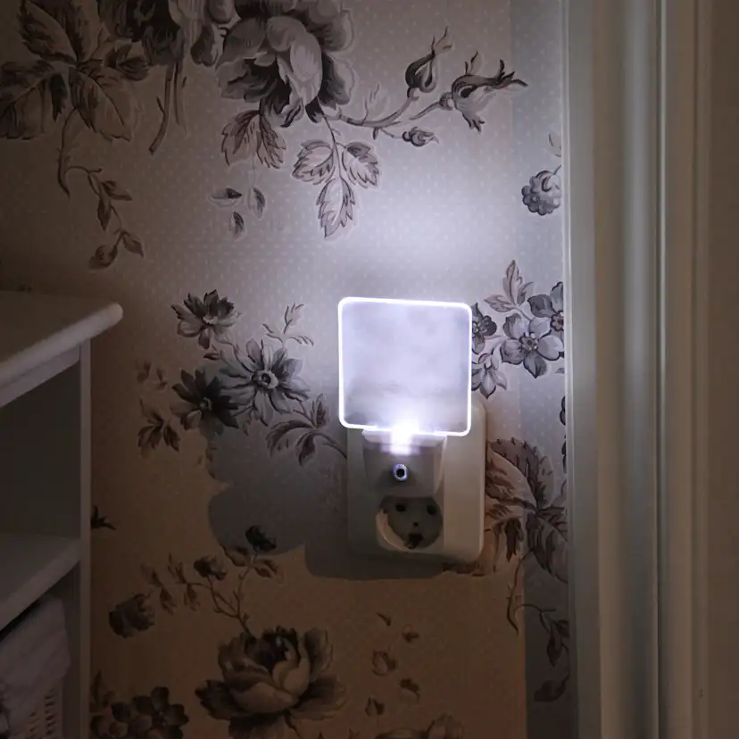 Nattlampa Star Trading LED Functional 357-11