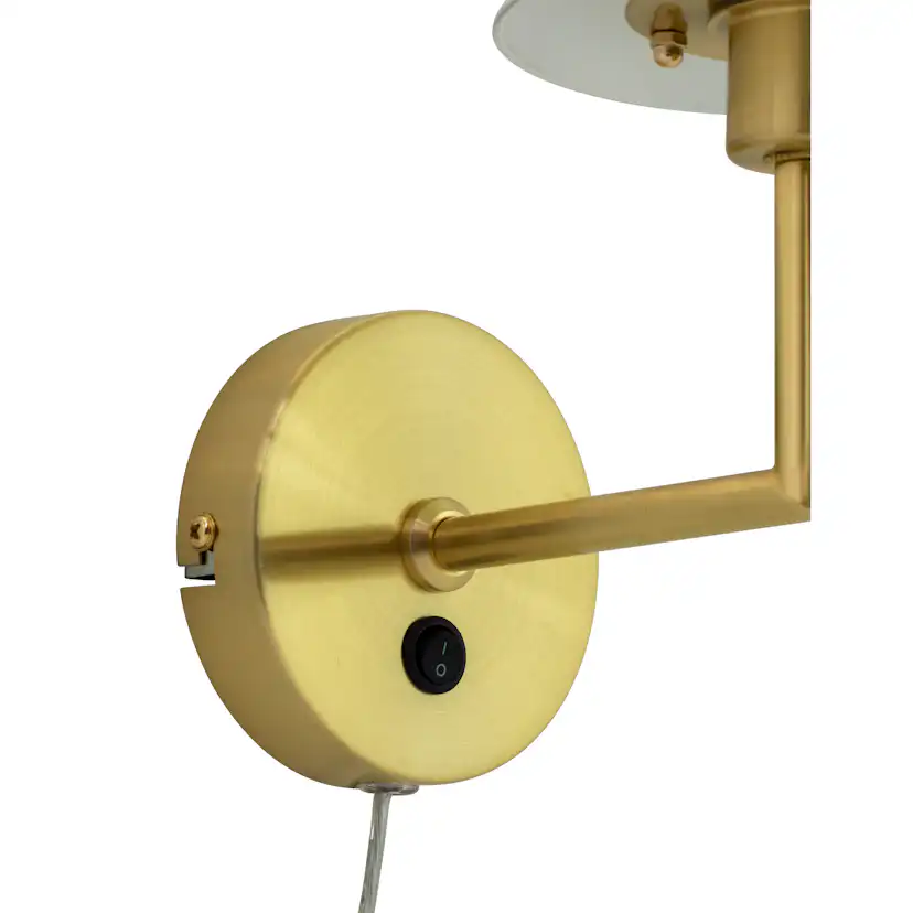 Vägglampa Dyberg Larsen DL20