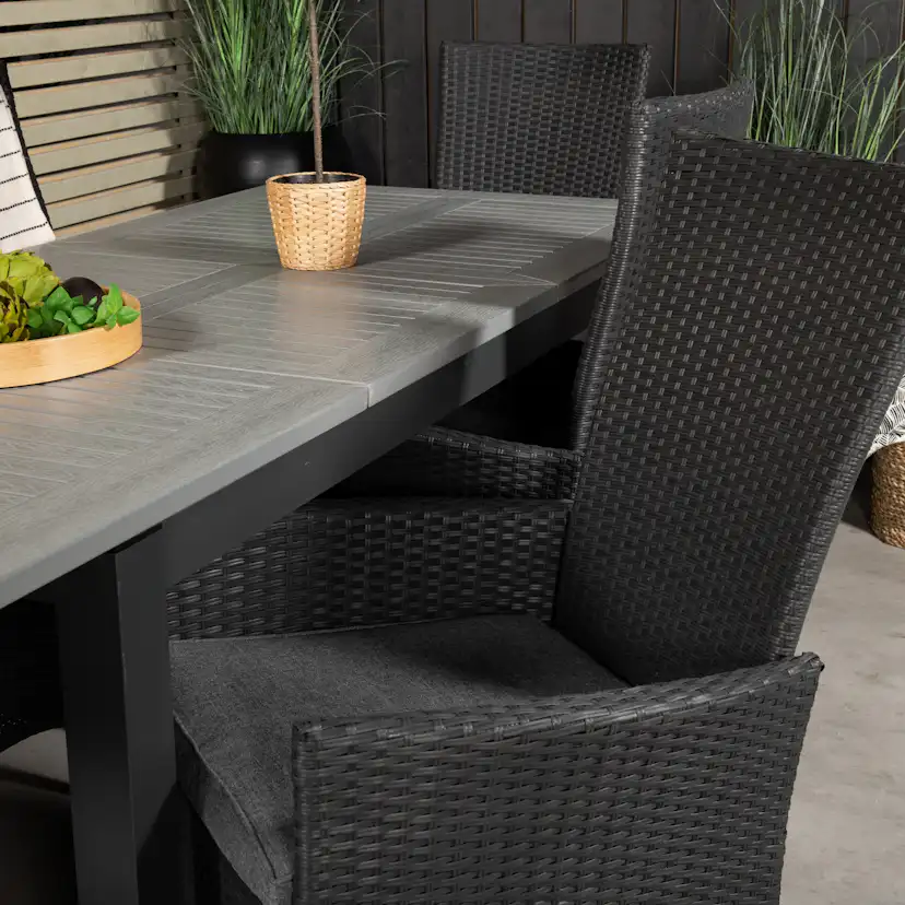 Albany Dining Table 160/240*100 - Svart Alu / Grey Aintwood+ Svart/Grå
