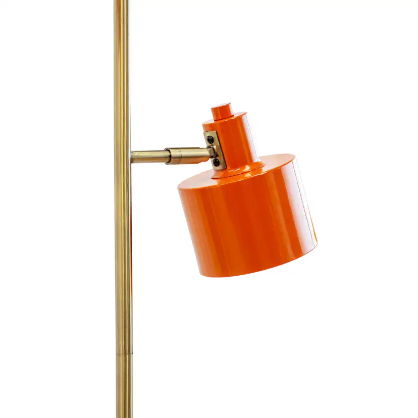 Golvlampa Dyberg Larsen Ocean
