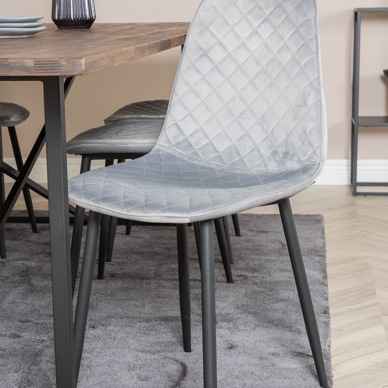 Matgrupp Venture Home Peo med 6 Phoi Stolar
