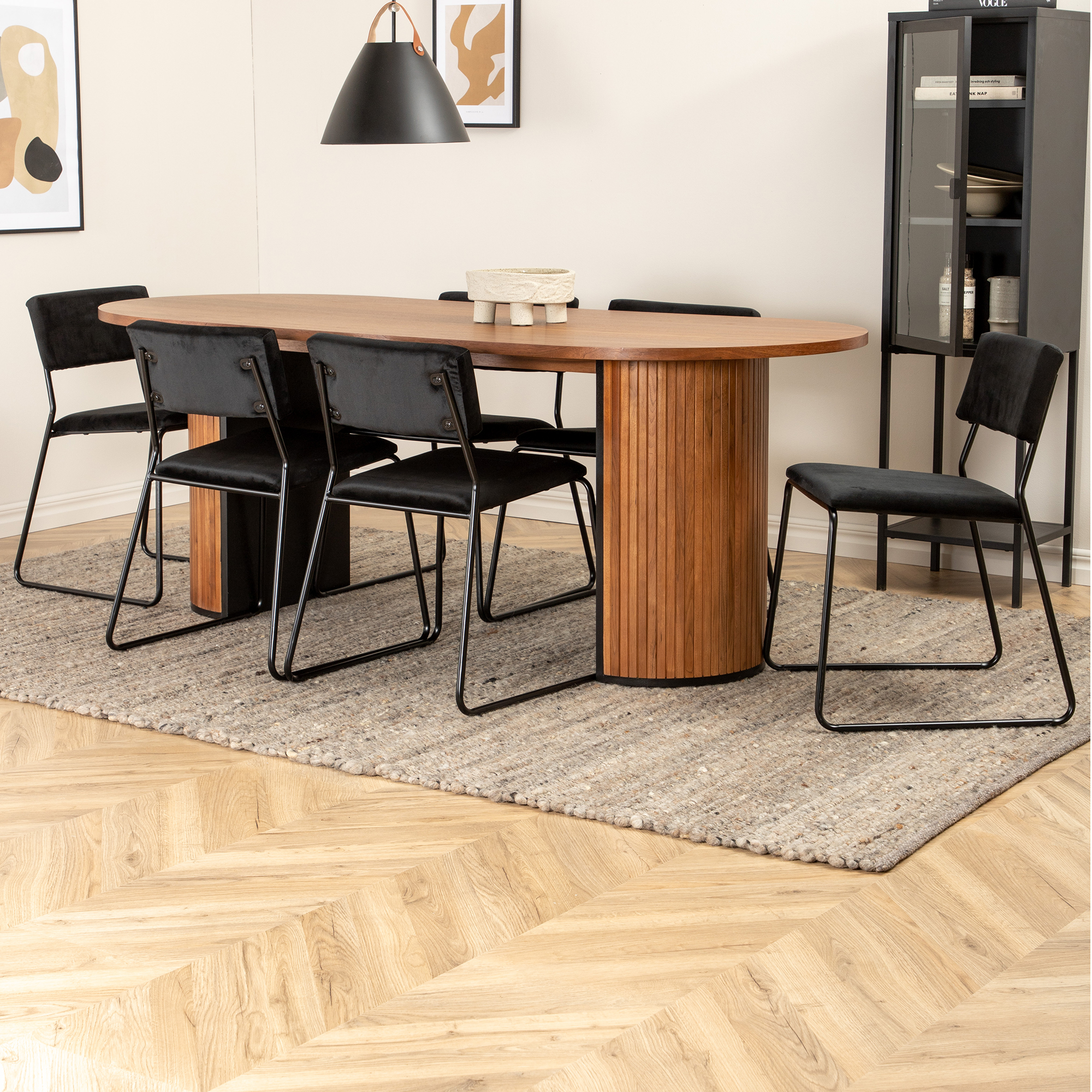 Matgrupp Venture Home Bianca med 6 Kungshamn Stolar