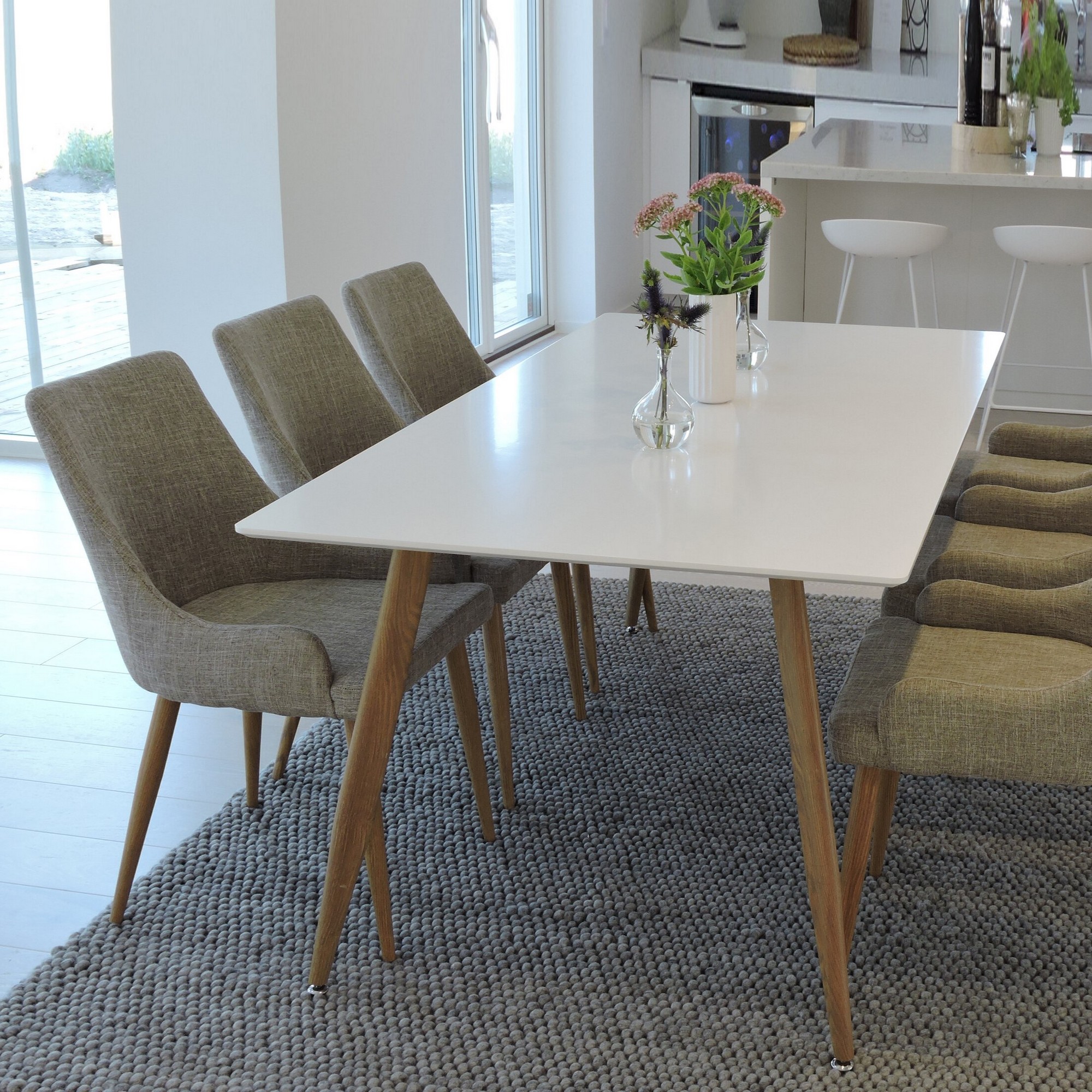 Matgrupp Venture Home Polar med 6st Plaza Stolar