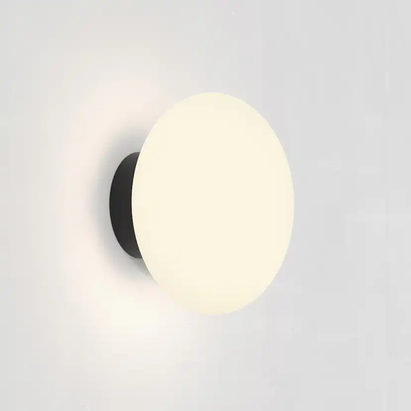 Vägglampa Zeppo Svart