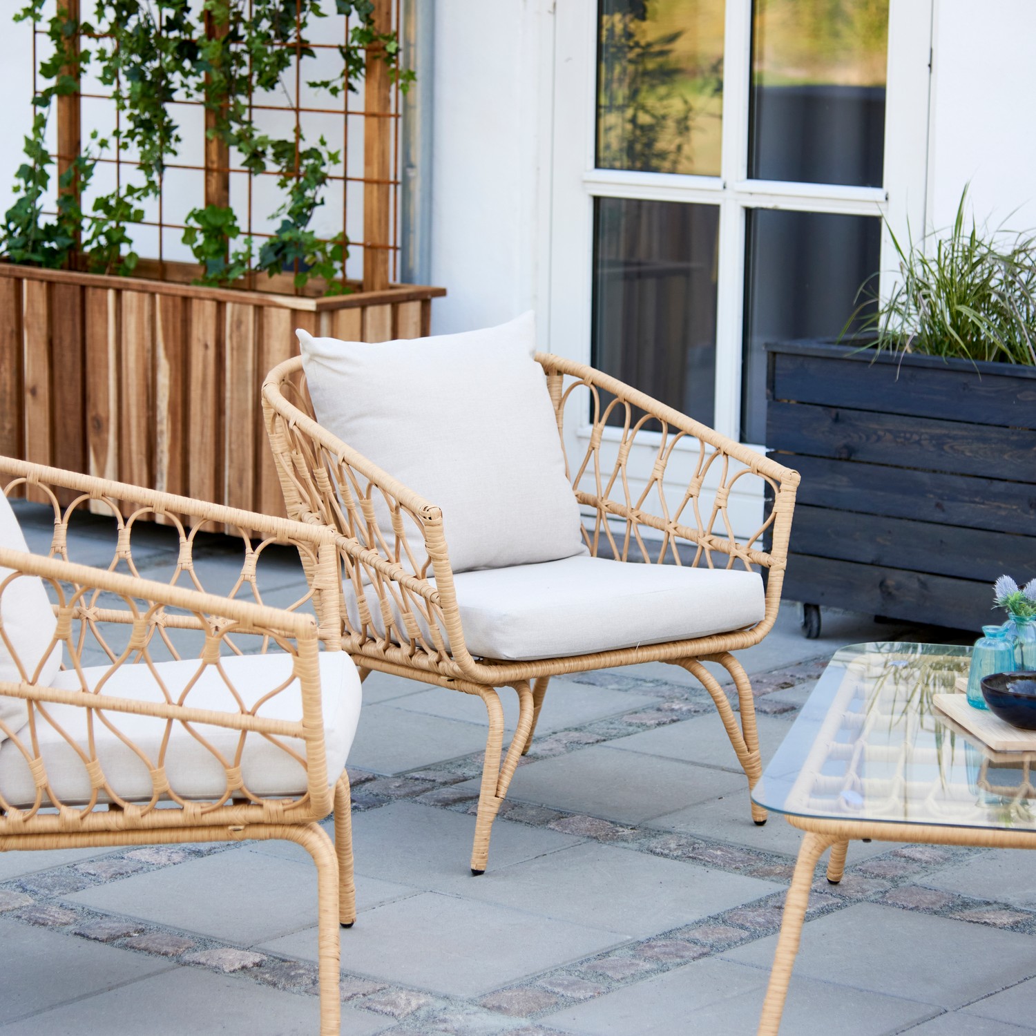 Loungeset ENVY DESIGN Magrethe Utemöbler med Dynor i Rotting
