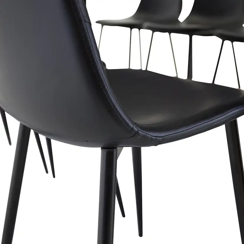 Matgrupp Venture Home Clara med 8 Pobbie Stolar Konstläder