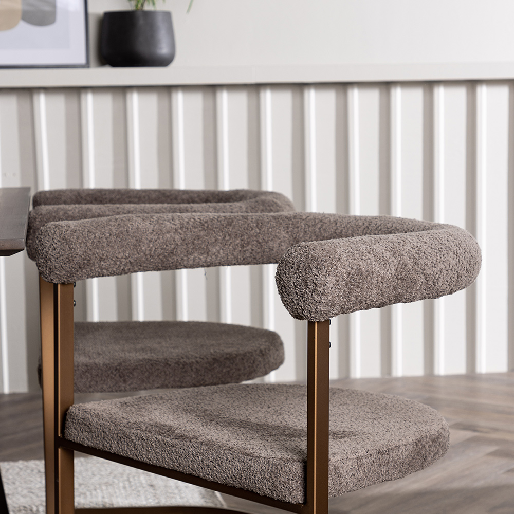Matgrupp Venture Home Kaseidon med 4 st Morning stolar