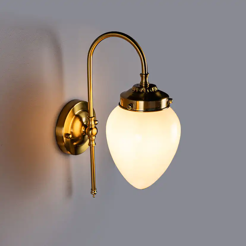 Vägglampa Vesani Ekenäs