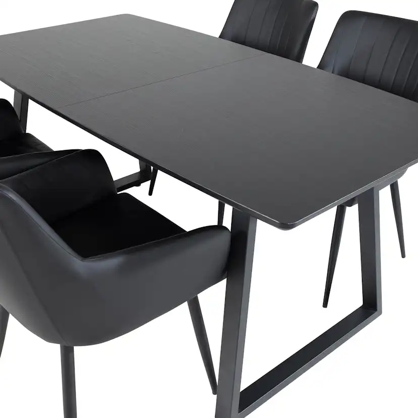 Matgrupp Venture Home Ina med 4 Corina Stolar Konstläder