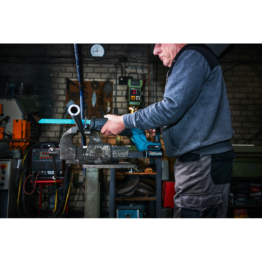 Tigersåg Makita JR001GZ 40V XGT utan Batteri och Laddare