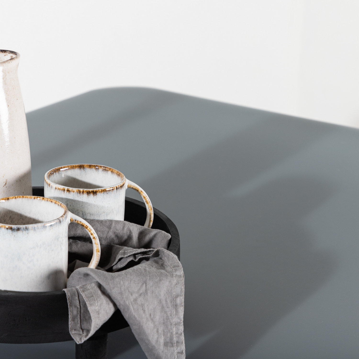 Virya Dining Table - White Alu / Grey Glass - small table Vit
