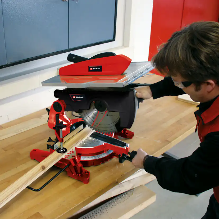 Geringssåg Einhell TC-MS 3017 Tmed Övre Bord