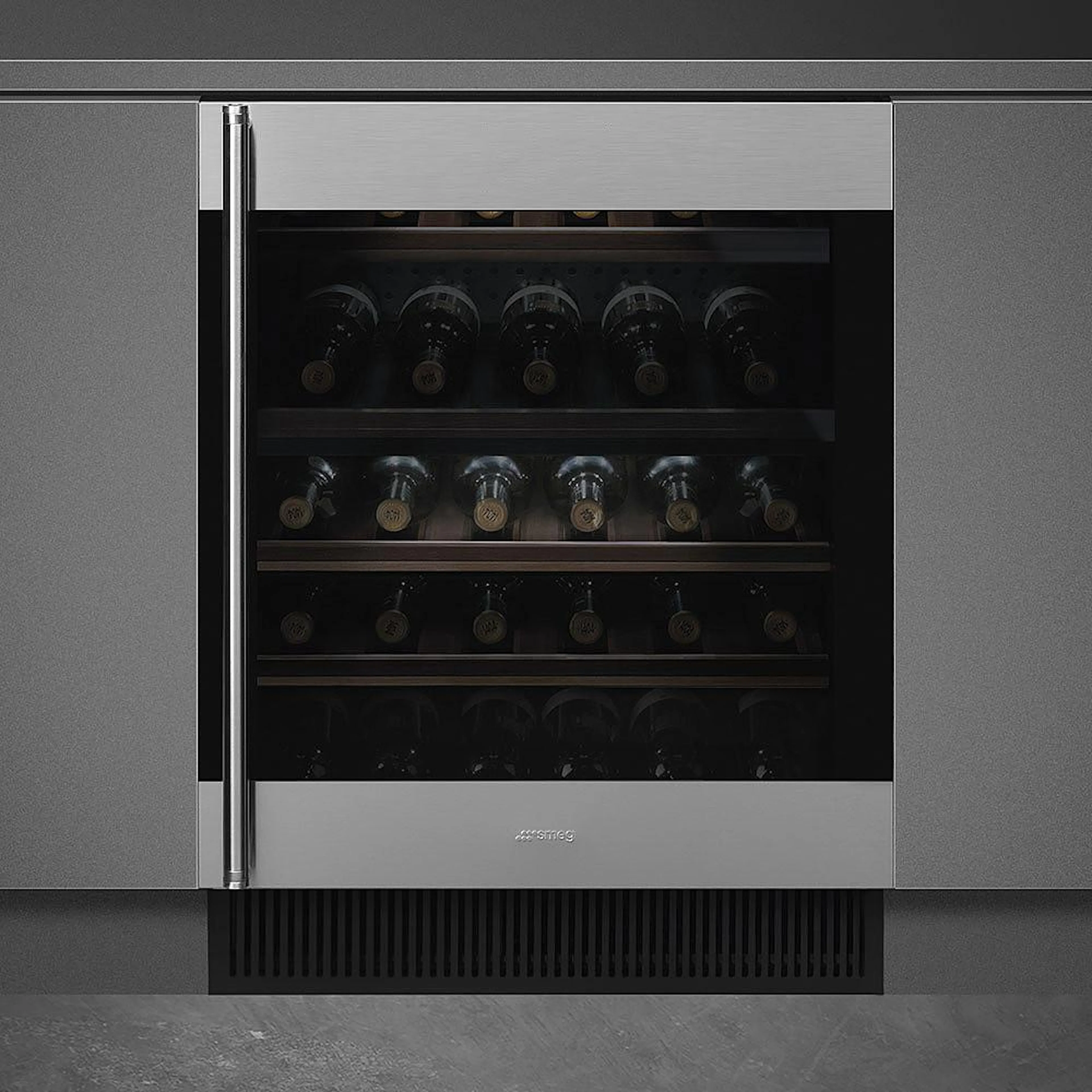 Vinkyl Smeg Classic CVI338 Integrerad