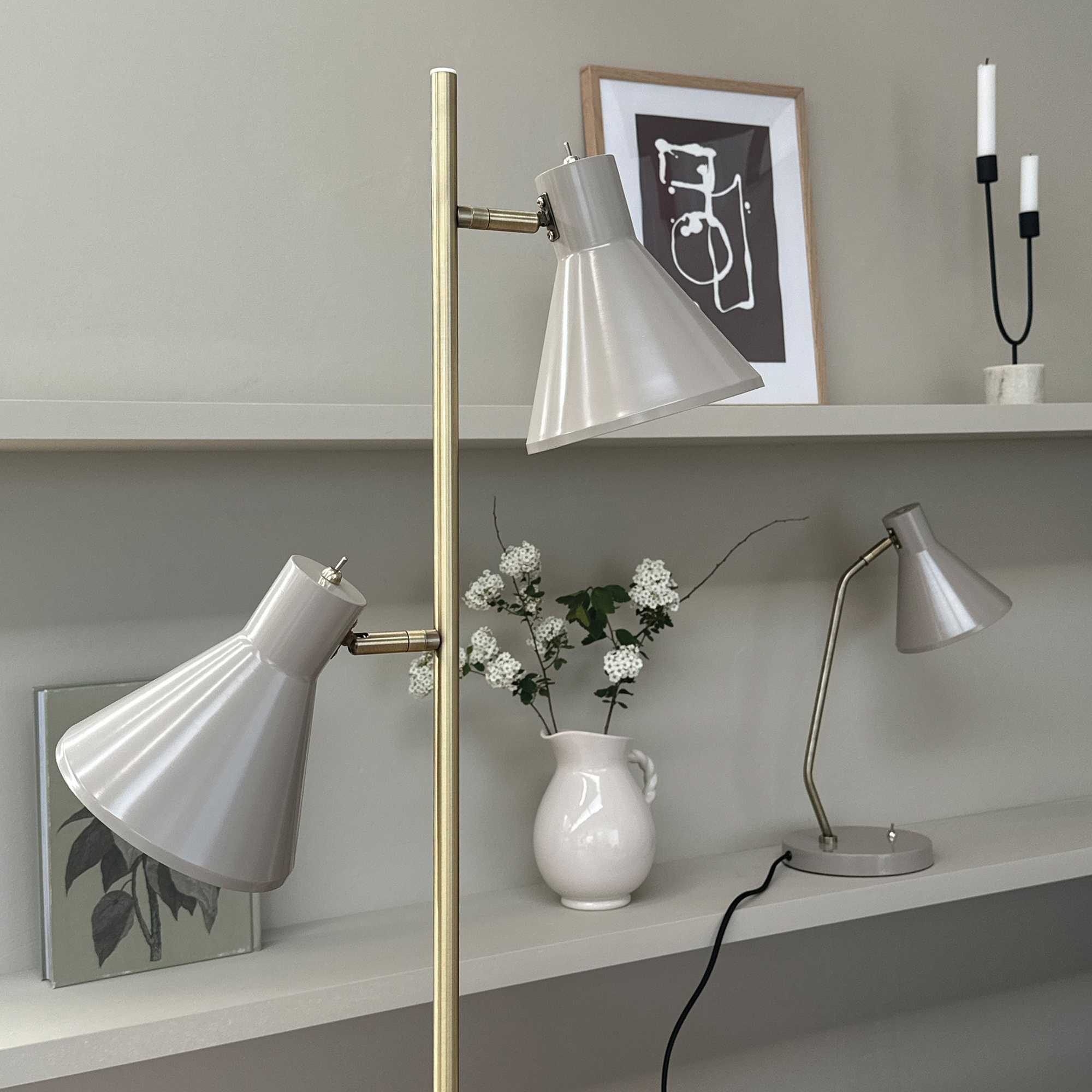 Golvlampa Dyberg Larsen Sleep