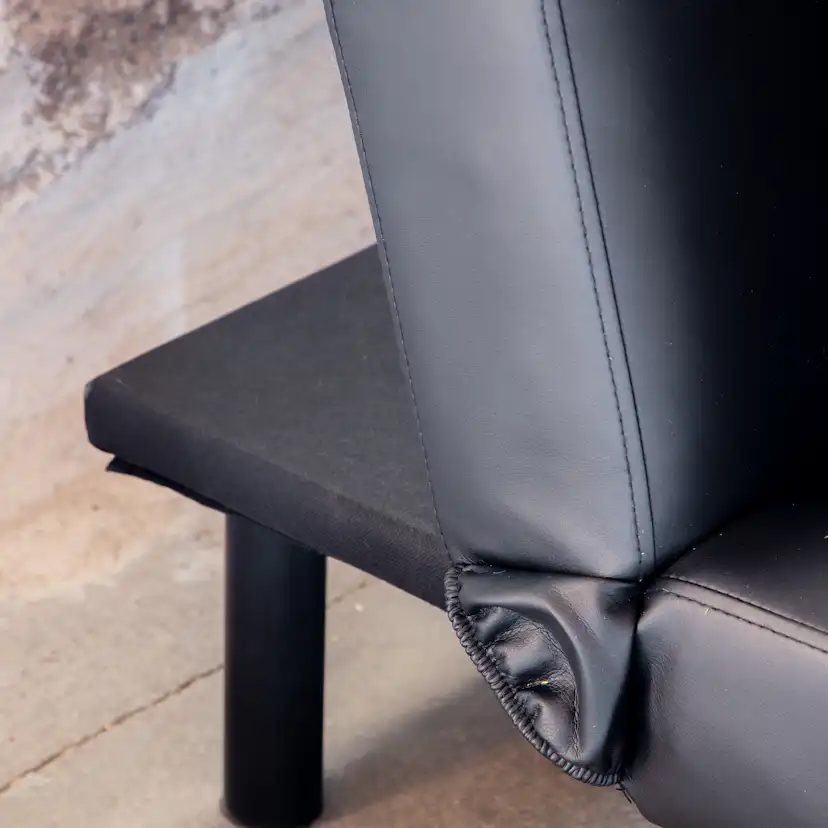 Bäddsoffa Venture Home Bodil Svart Konstläder 2-sitssoffa 180x80x55 cm 1 Sovplats