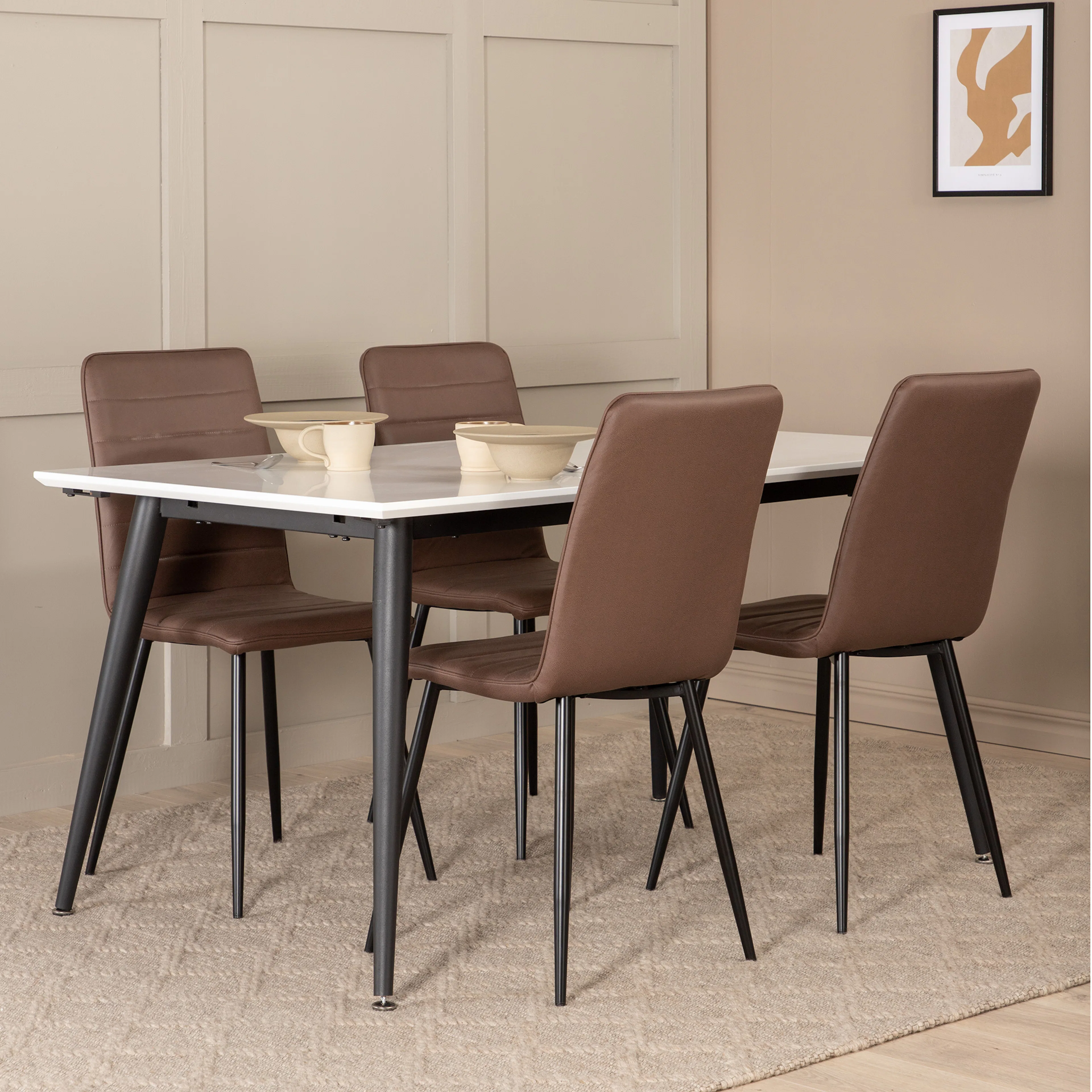 Jimmy Dining Table - Black / White HPL+Windu Lyx Chair - Bla Brun