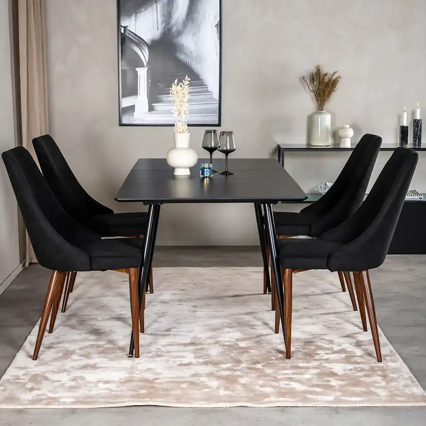 Matgrupp Venture Home Silvia med Iläggsskiva och 4 Laura Stolar