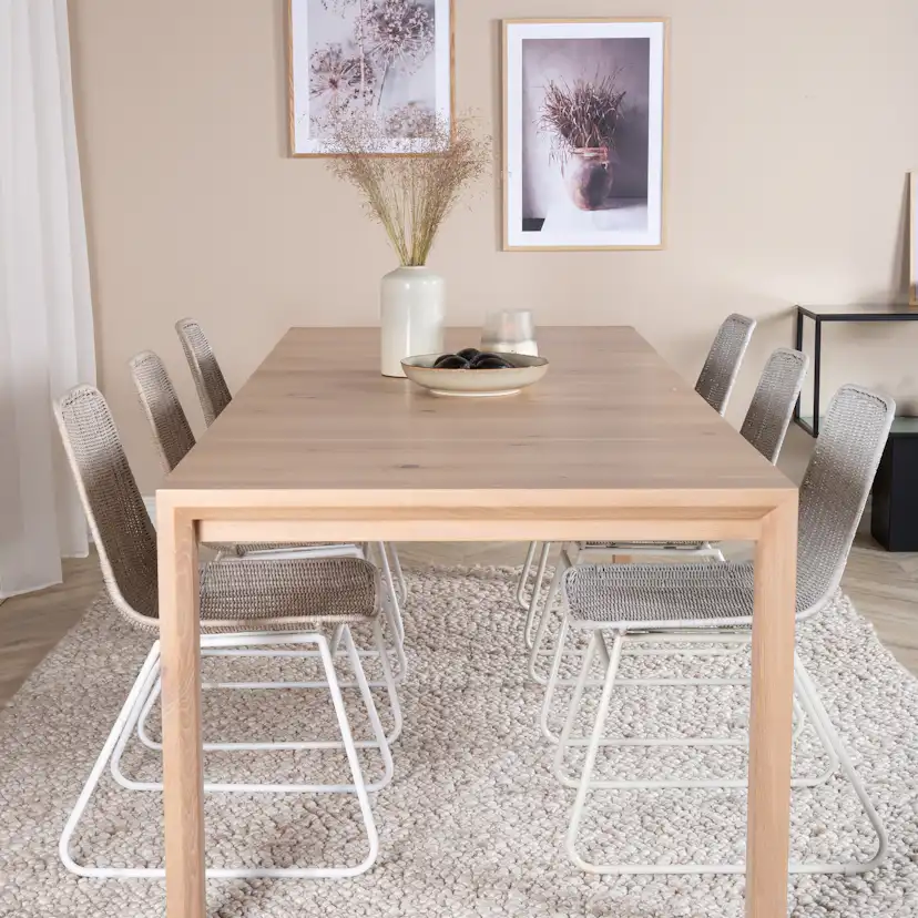 Matgrupp Venture Home Shy med 6 Cornelia Matstolar