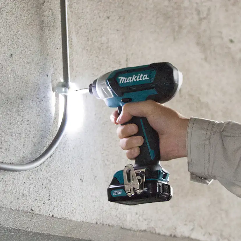 Slagskruvdragare Makita CXT TD110DSAJ 12V med Batteri