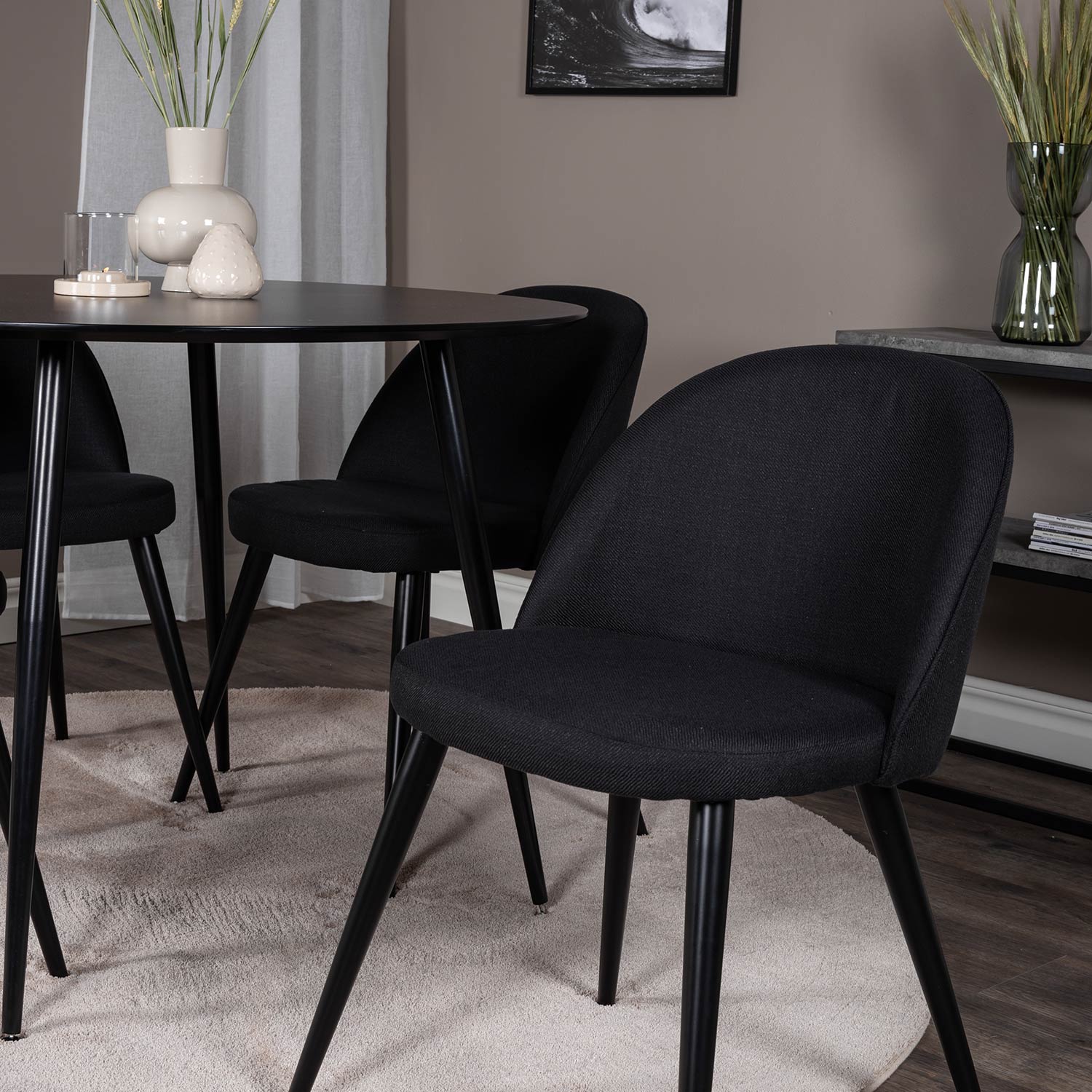 Matgrupp Venture Home Silvia med 4 Valentina Stolar Polyestertyg Runt