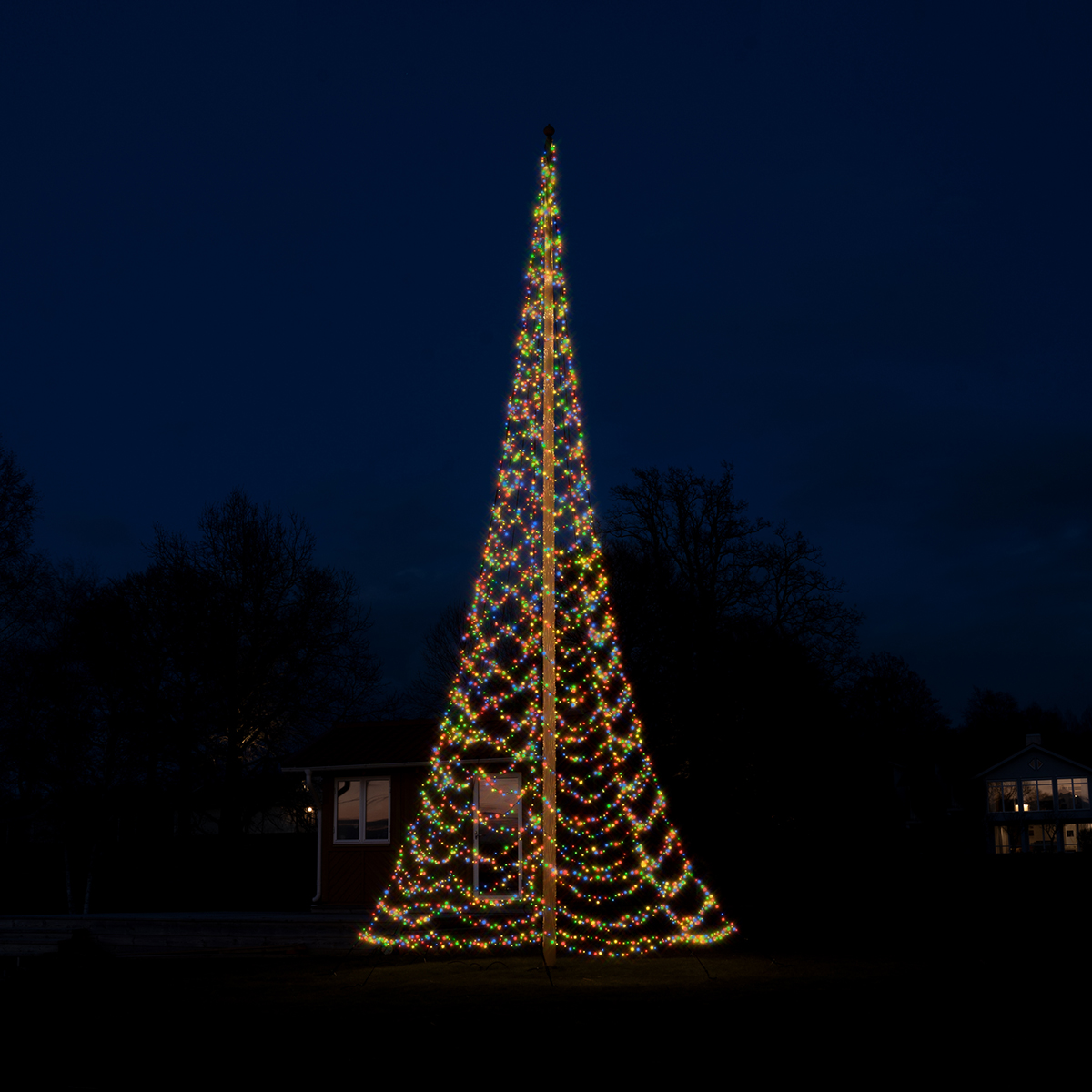 Flaggstångsbelysning Glimma 10 m 2000 LED DUOLED med app 10m, 2000 ljuskällor, DUOLED
