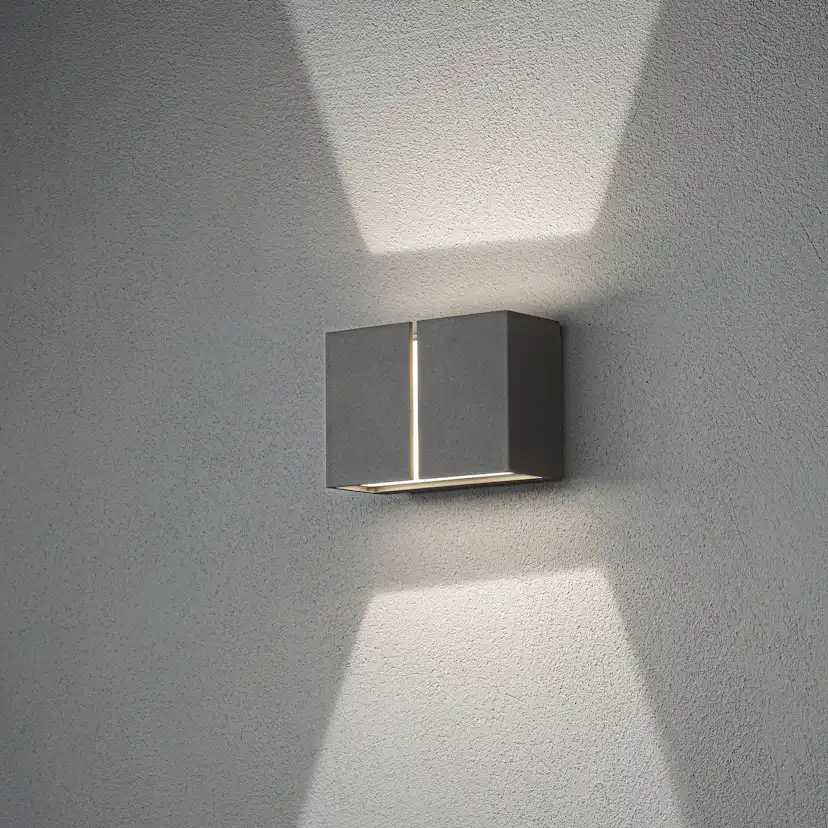 Vägglykta Gnosjö Konstsmide Pavia LED 4x3W