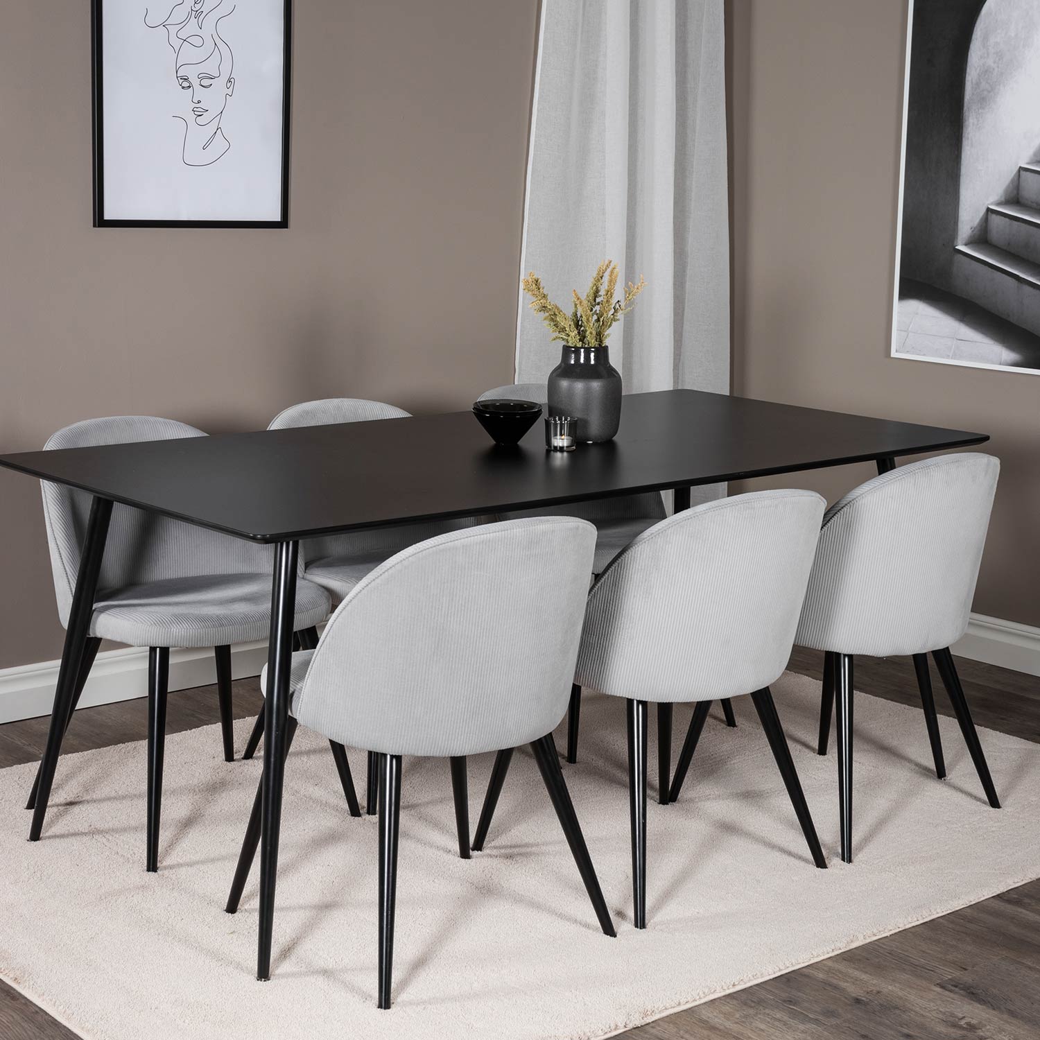 Matgrupp Venture Home Silvia med 6 Valentina Stolar Manchester