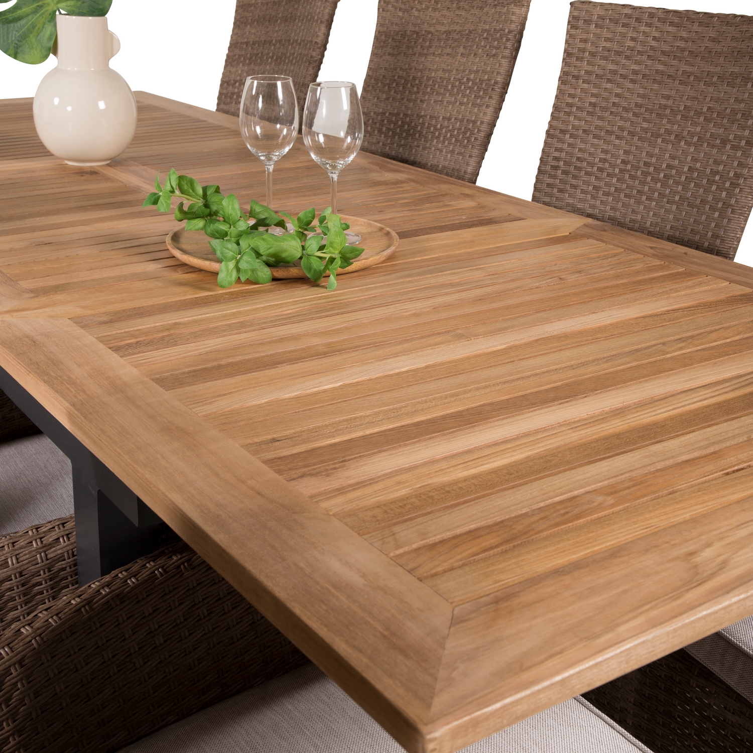 Matgrupp Utomhus Venture Home Perla 160/240 med 8 Pishi KarmTrädgårdsstolar
