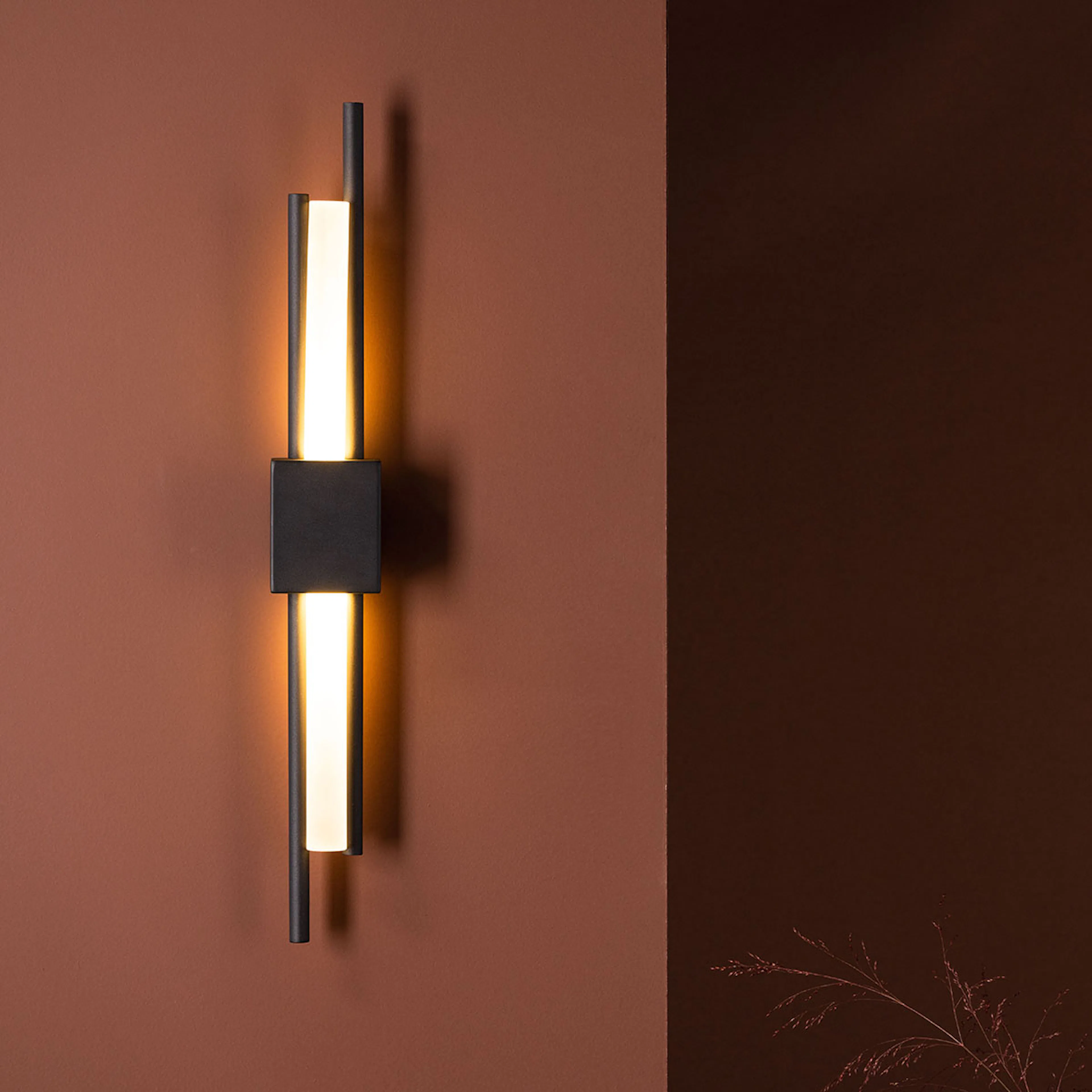 Inomhus Vägglampa Venture Home Clermont Svart/Vit Järn & Akryl