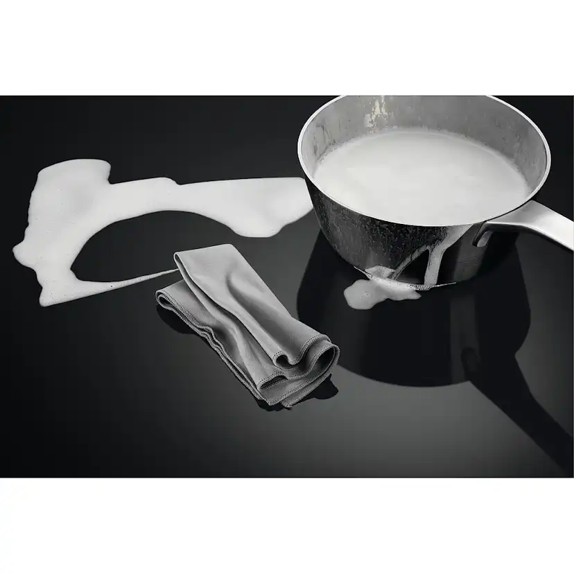 Induktionshäll AEG IKE42640KB Svart med Bridgefunktion och ActiveTouch