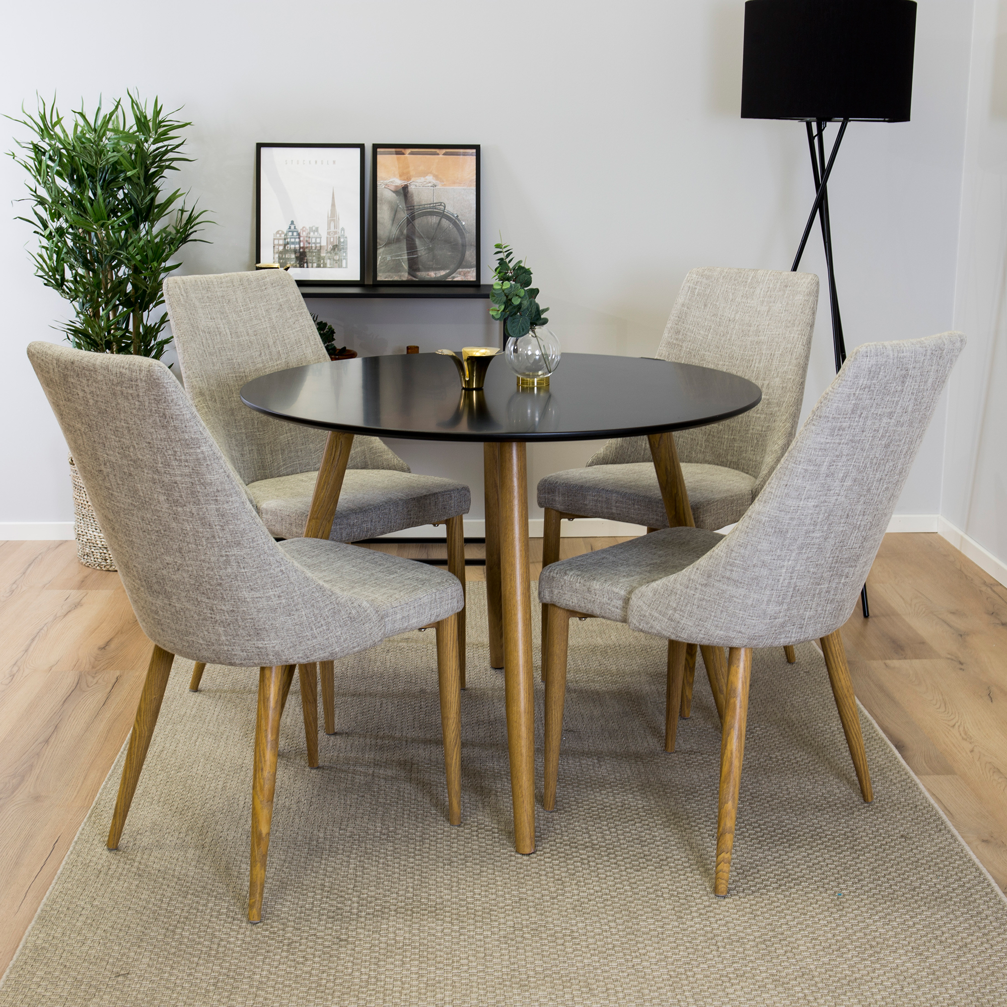 Matgrupp Venture Home Plake med 4 Laura Stolar