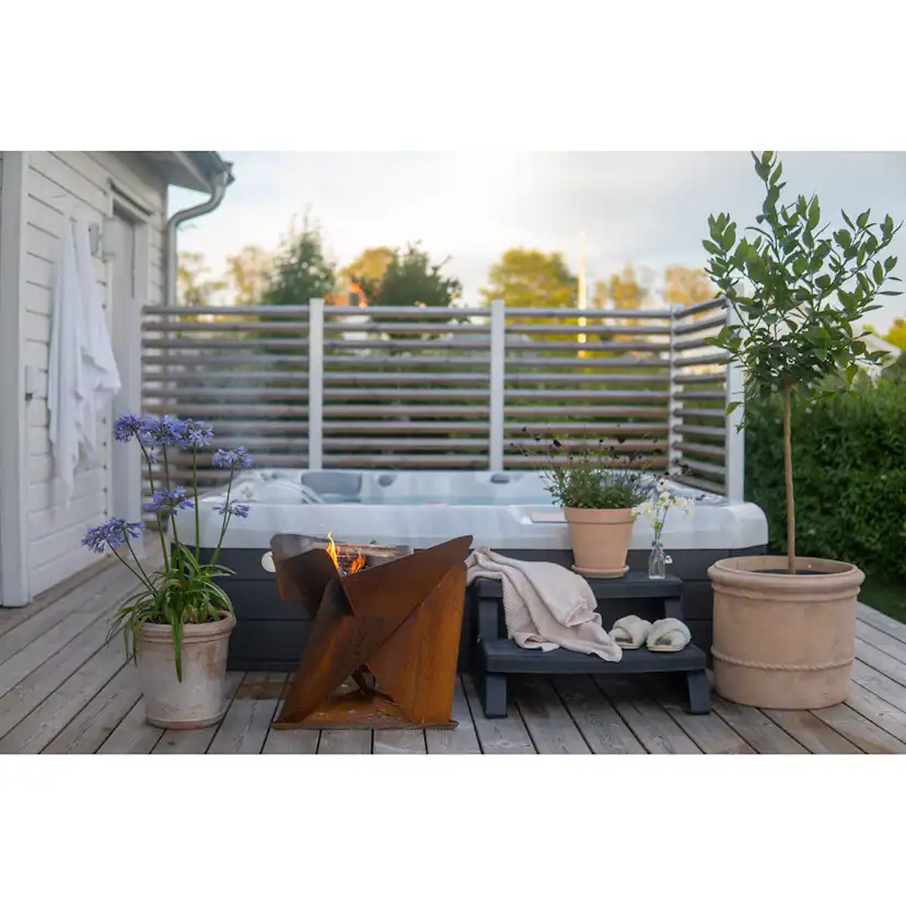 Eldfat Jabo Triangel Inkl Fat Corten 64x64x54 cm