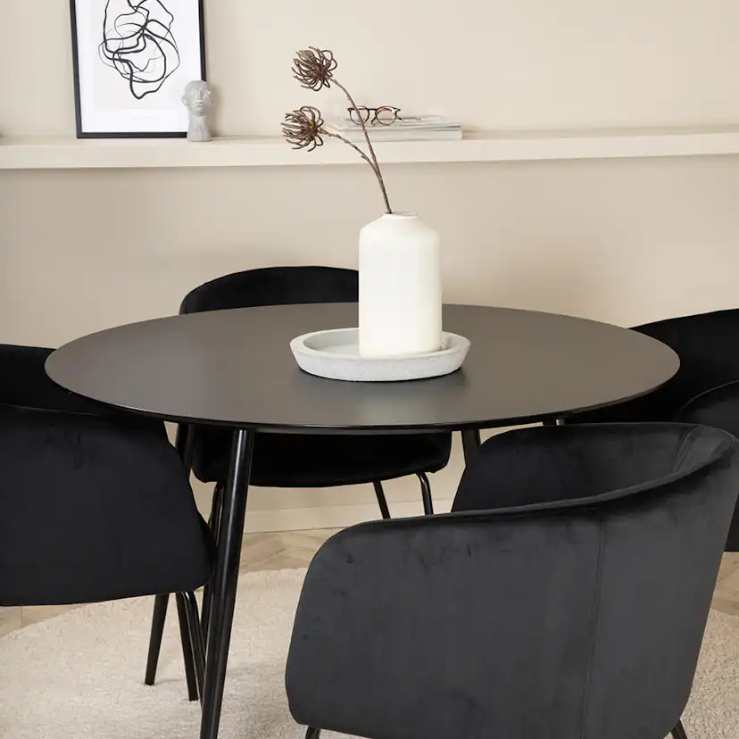 Matgrupp Venture Home Silvia med 4 Bergen Stolar Sammet