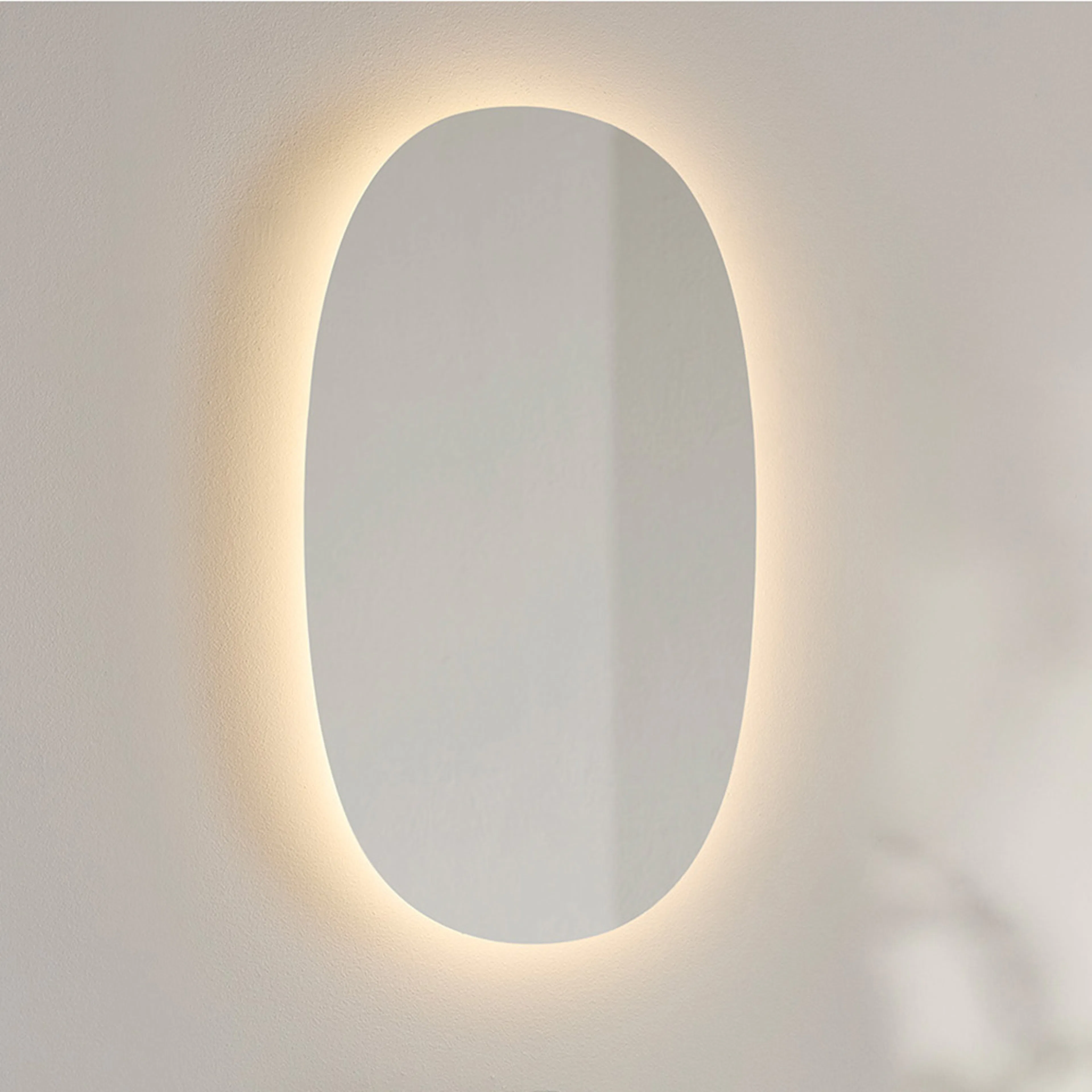 Spegel Hafa Ellipse LED 500x850