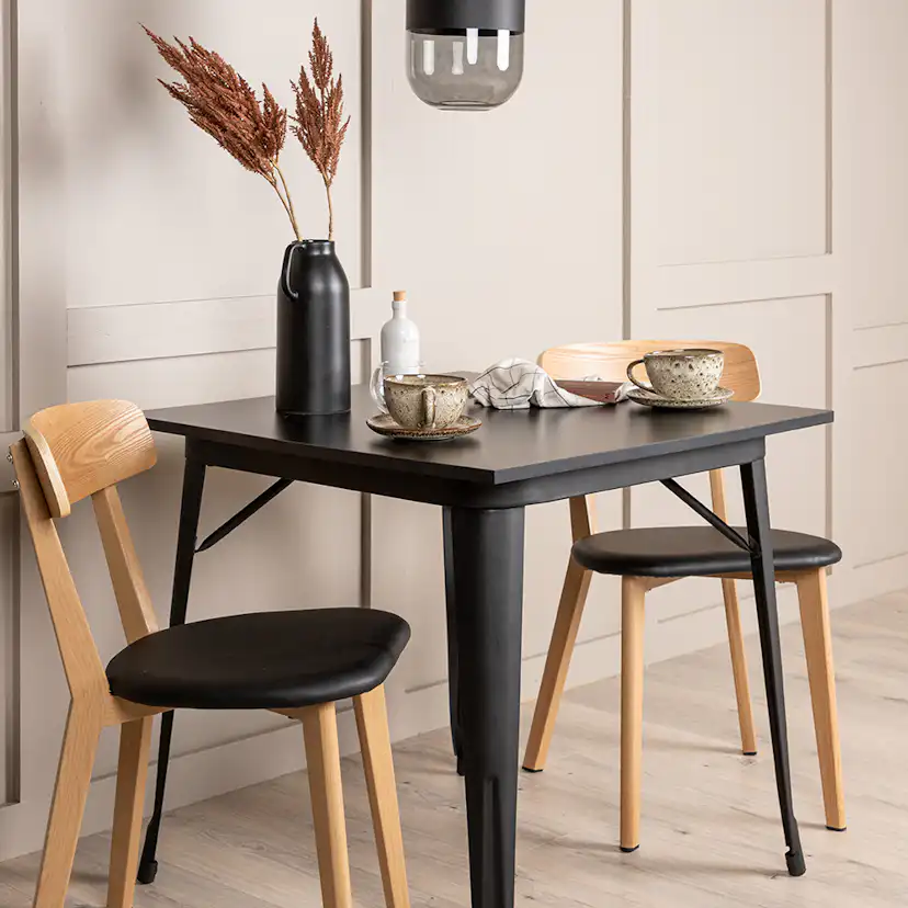 Matgrupp Venture Home Tempe med 2 Sanjos Stolar