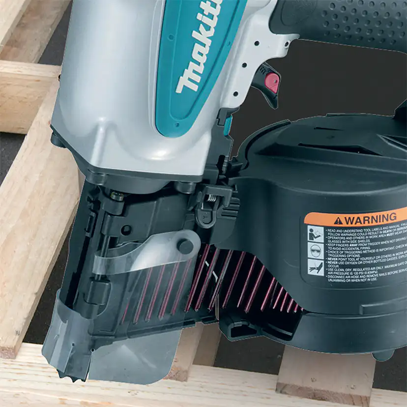 Spikpistol Makita AN902