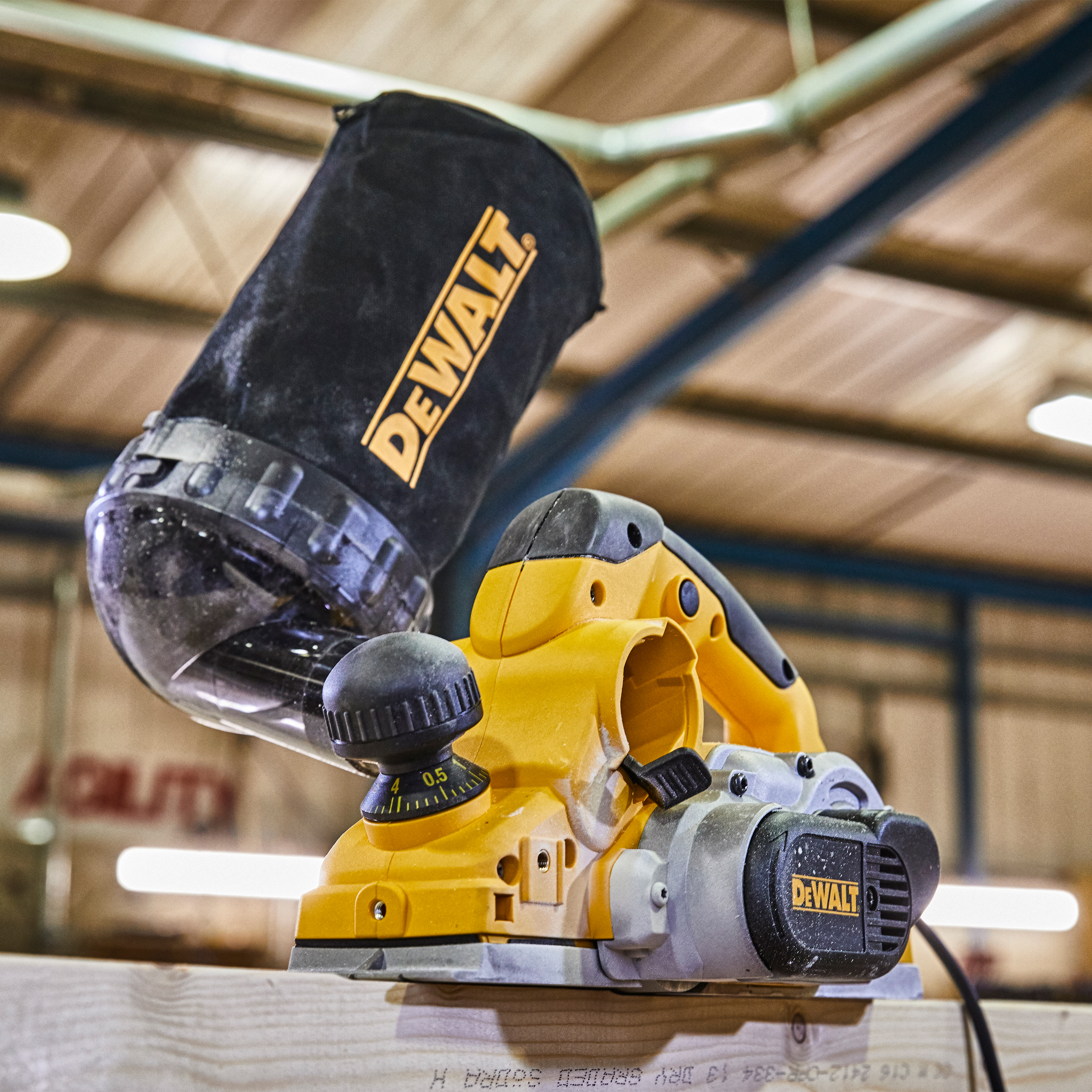 Elhyvel Dewalt D26500K-QS 230 V