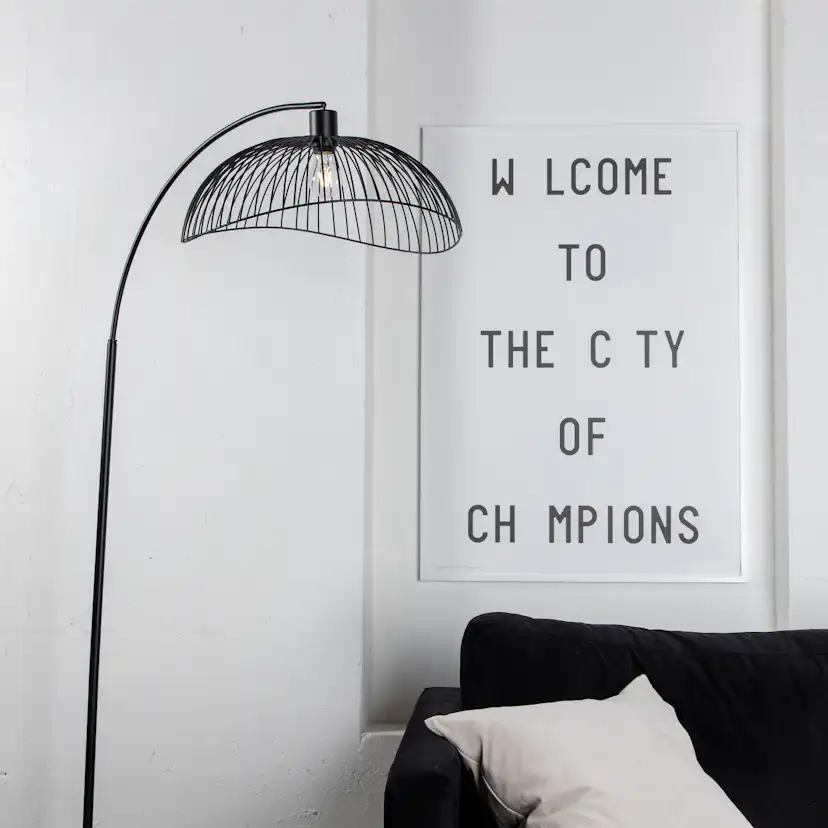 Golvlampa Venture Home Ellen