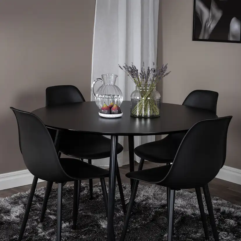 Matgrupp Venture Home Silvia med 4 Pop Stolar Runt