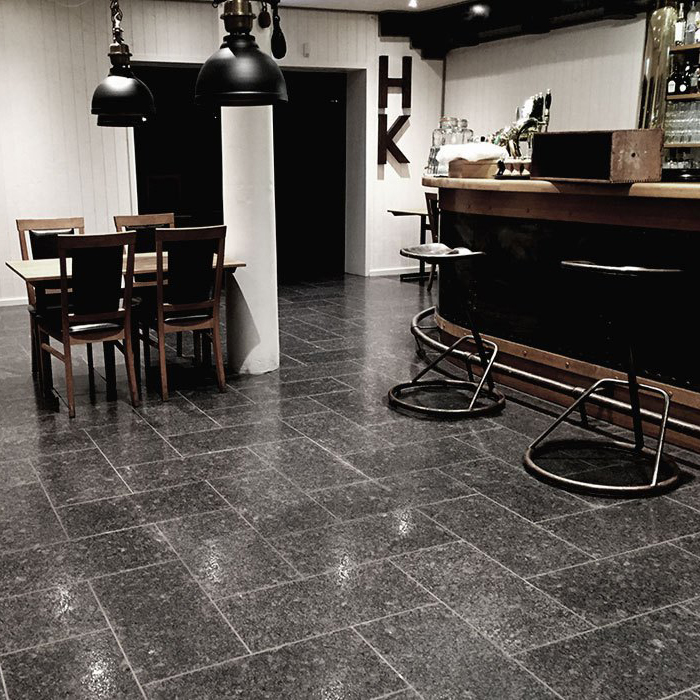 Natursten Stencentralen Sapphire Grey Granit Antikpolerad 305x610mm