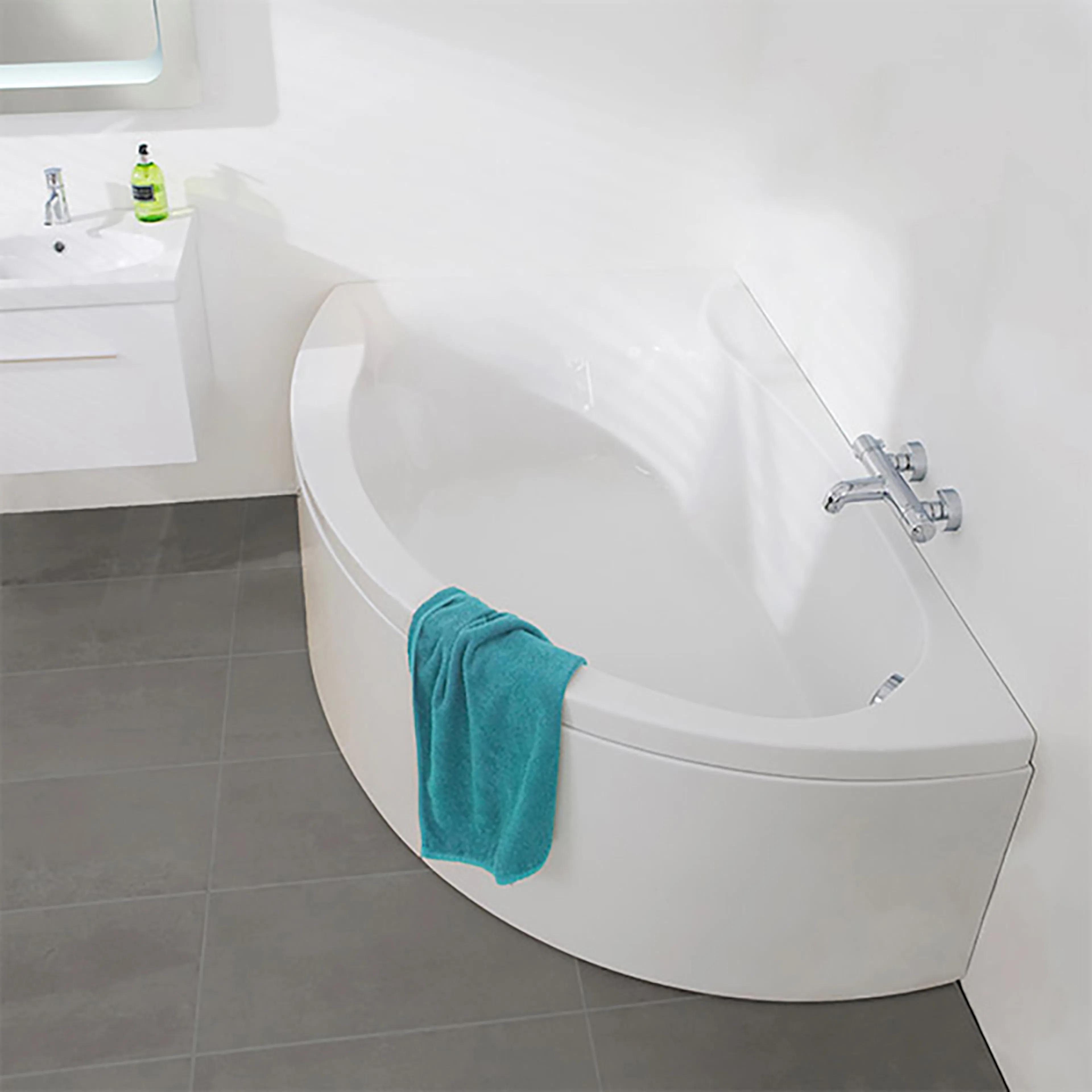 Omega hörnkar 1700x1050mm med Carronite® Vänster, Carronite®