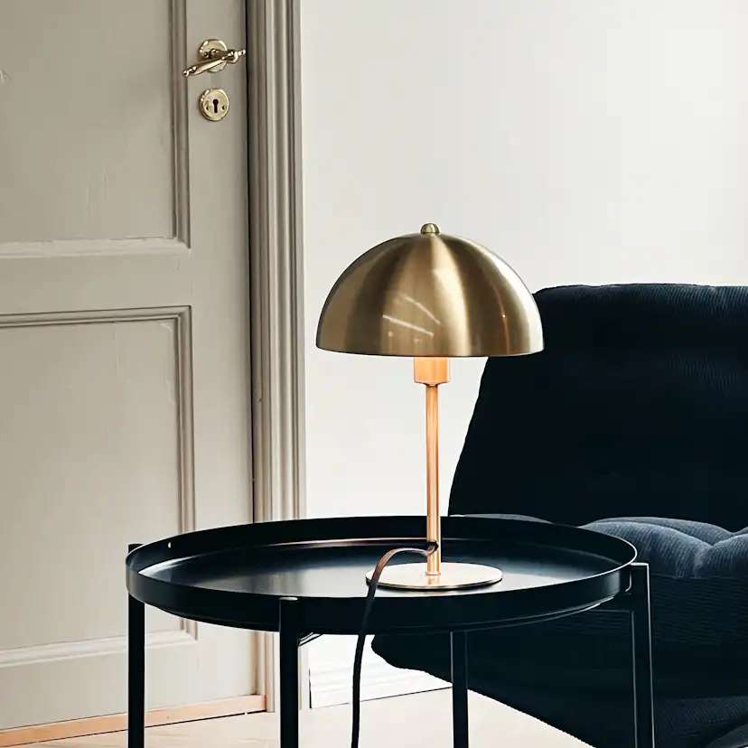Bordslampa Dyberg Larsen French collection Lyon