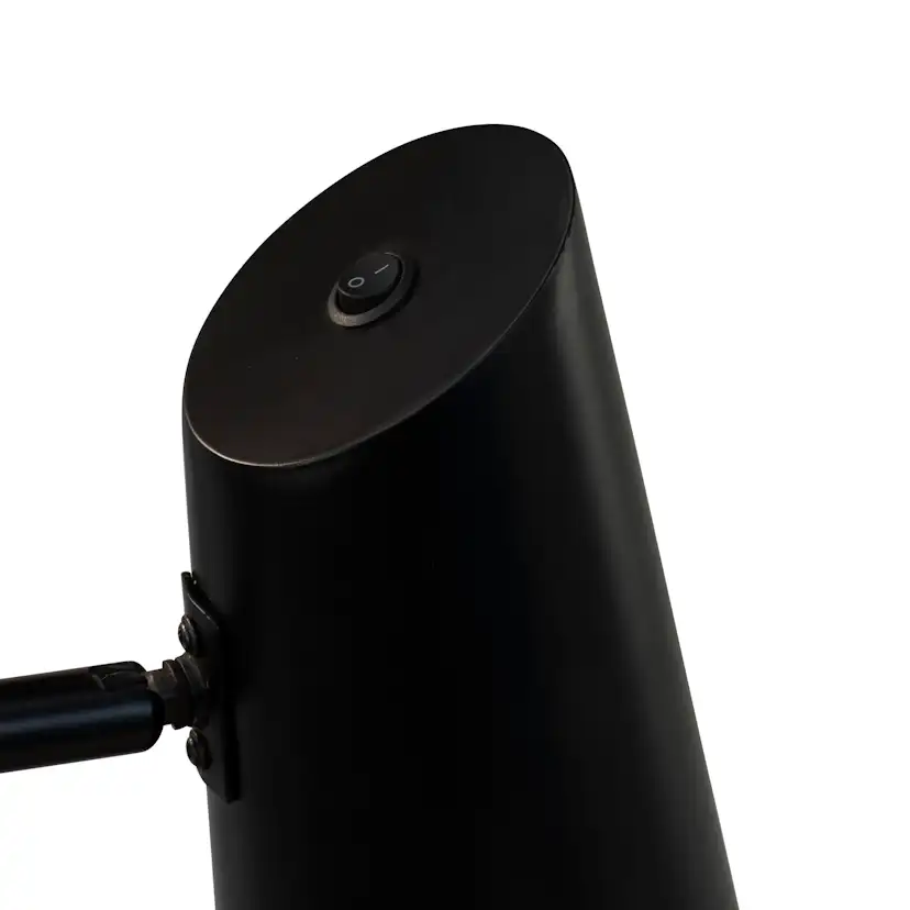 Golvlampa Dyberg Larsen Pallas