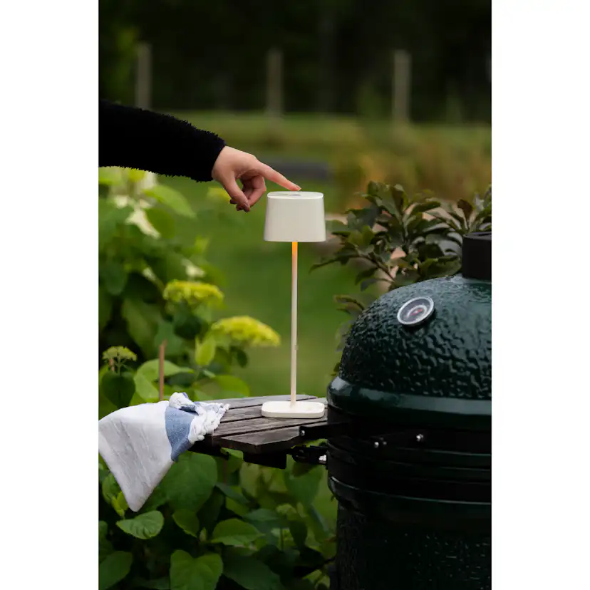 Portabel Lampa Gnosjö Konstsmide Capri Bordslampa USBxGräddvit