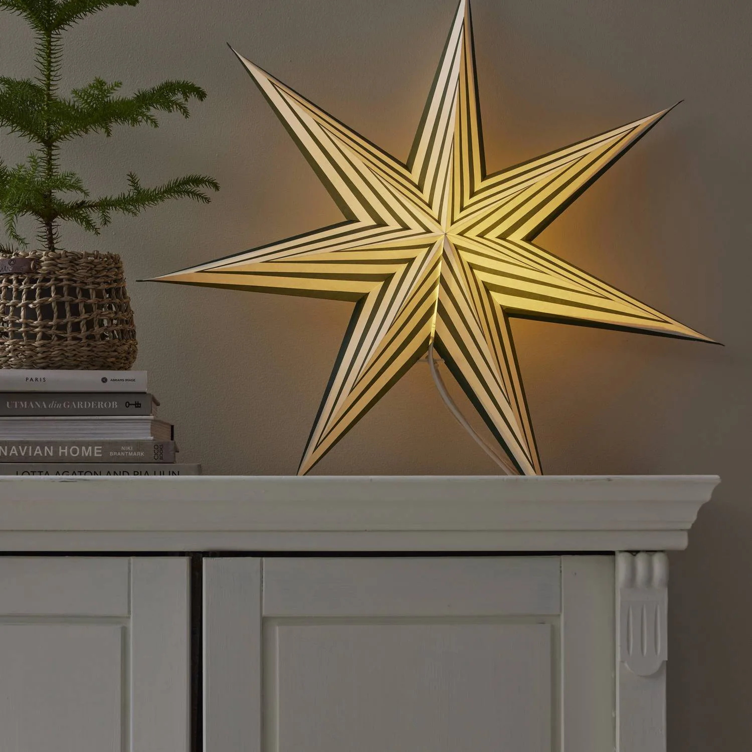 Adventsstjärna Star Trading Stripe Papperstjärna 60 cm Vit/Grön