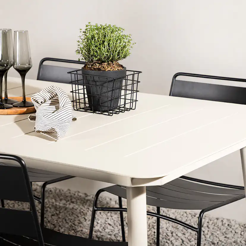 Matgrupp Venture Home Lina med 6 Lina Stolar