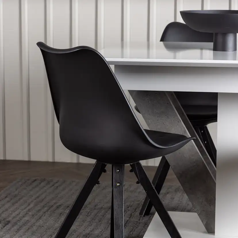 Matgrupp Venture Home Disa med 4 Zeno Stolar