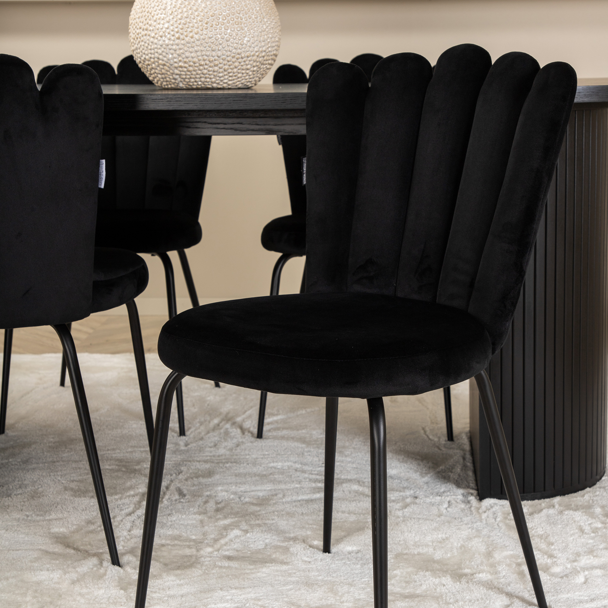 Matgrupp Venture Home Bianca med 4 Limhamn Light Stolar