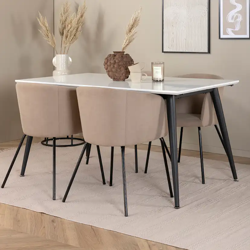 Matgrupp Venture Home Jolie med 4 Bergen Stolar Polyesterlinen