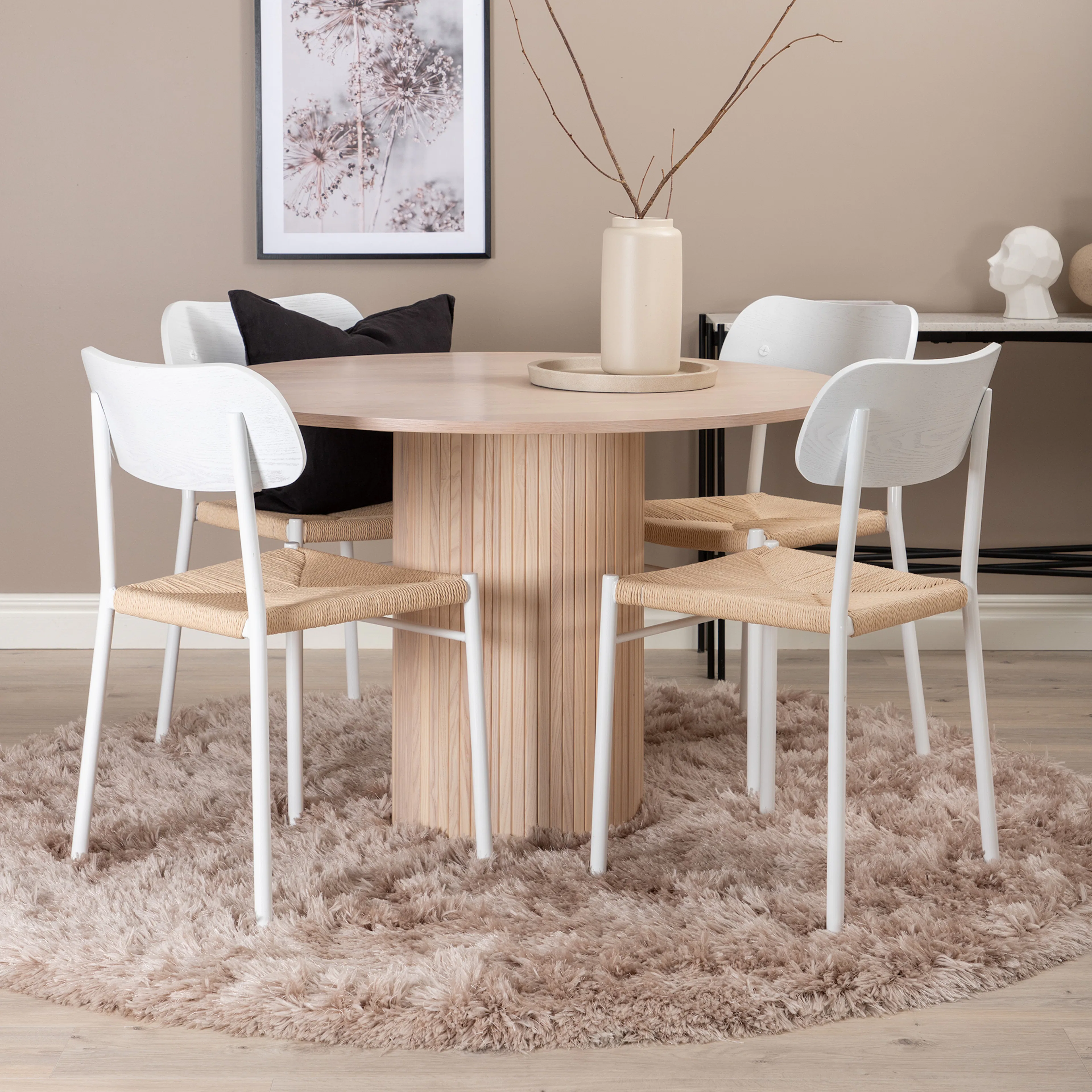 Matgrupp Venture Home Bianca Rund Benvit med 4 Peggy Stolar